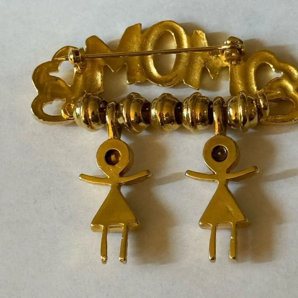 Gold Tone & Crystal MOM Brooch with 2 dangling Children Charms.